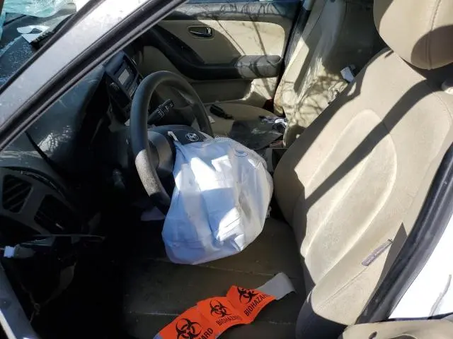 2010 HYUNDAI ELANTRA BLUE  