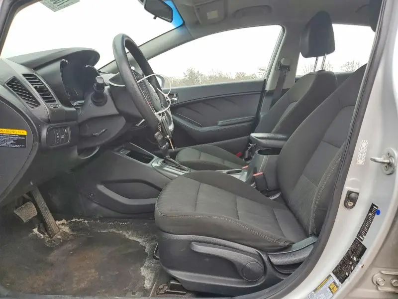 2016 KIA FORTE LX  