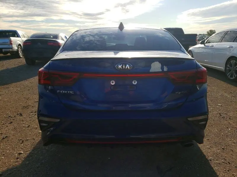 2021 KIA FORTE GT-LINE  