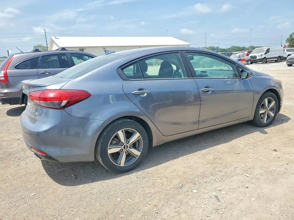 2018 KIA FORTE S  