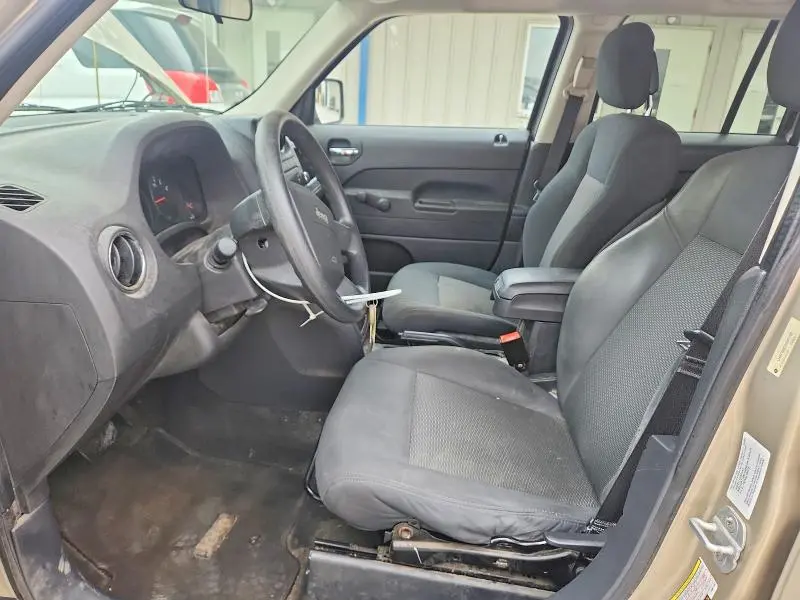 2010 JEEP PATRIOT SPORT  