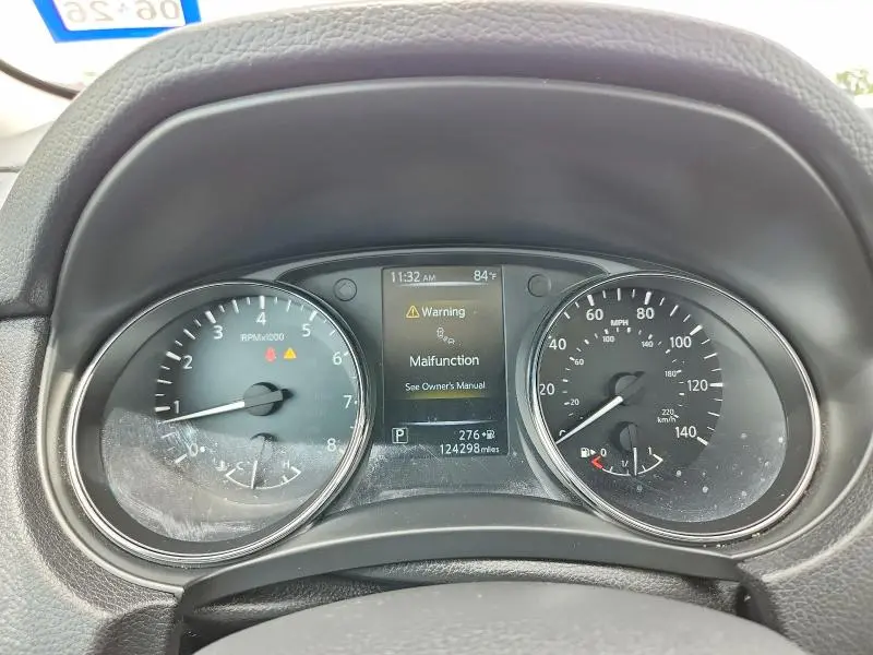 2017 NISSAN ROGUE SL  