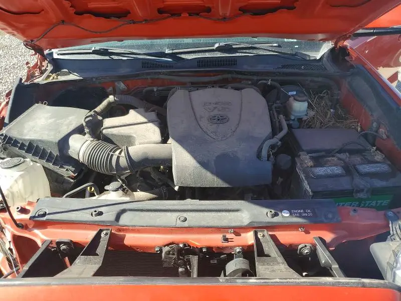 2016 TOYOTA TACOMA SR5 V6  