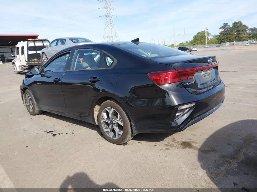 2021 KIA FORTE LXS