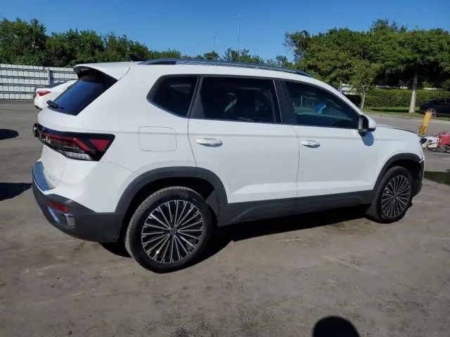 2025 VOLKSWAGEN TAOS SE  