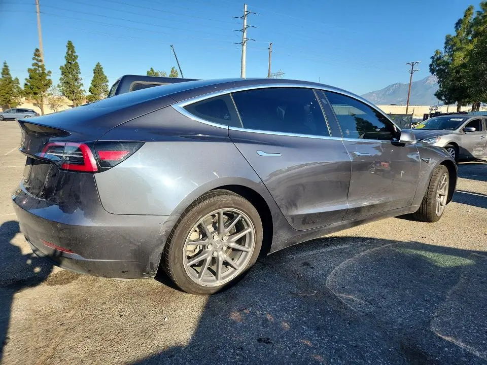 2019 TESLA MODEL 3   
