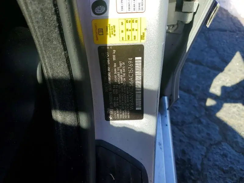 2010 BMW 528 XI  