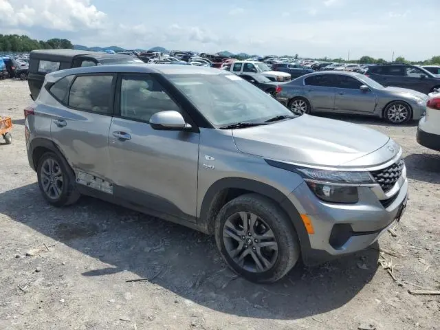 2021 KIA SELTOS LX  