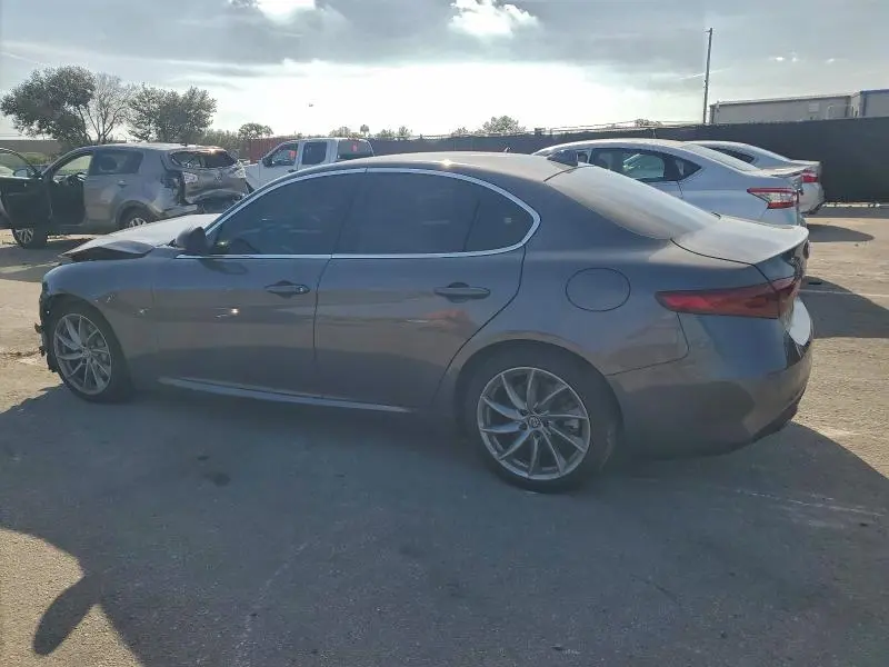 2019 ALFA ROMEO GIULIA   