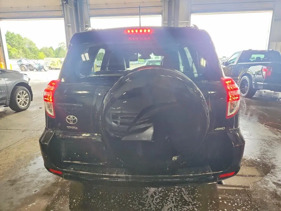 2011 TOYOTA RAV4 LIMITED  
