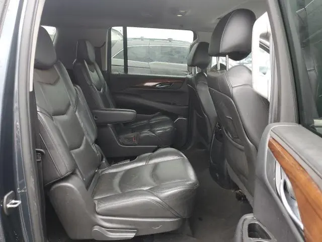 2019 CADILLAC ESCALADE ESV LUXURY  
