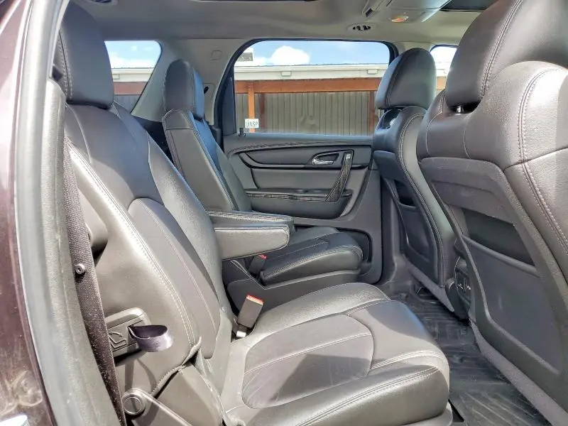 2016 GMC ACADIA SLT-1  