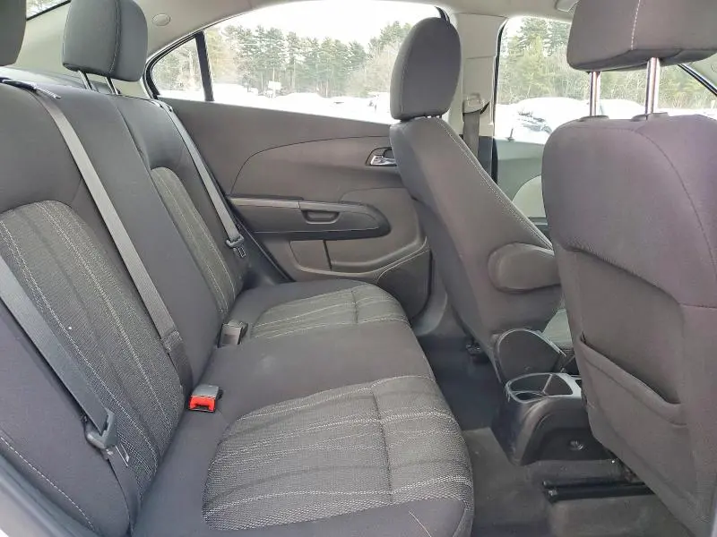 2014 CHEVROLET SONIC LT  