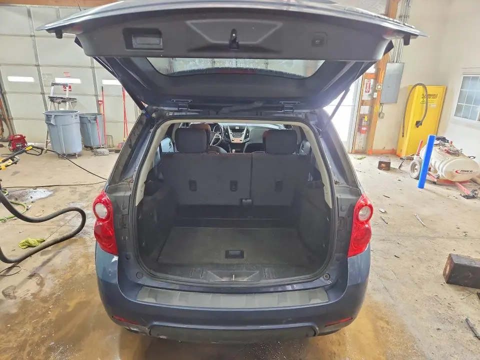 2011 CHEVROLET EQUINOX LT  
