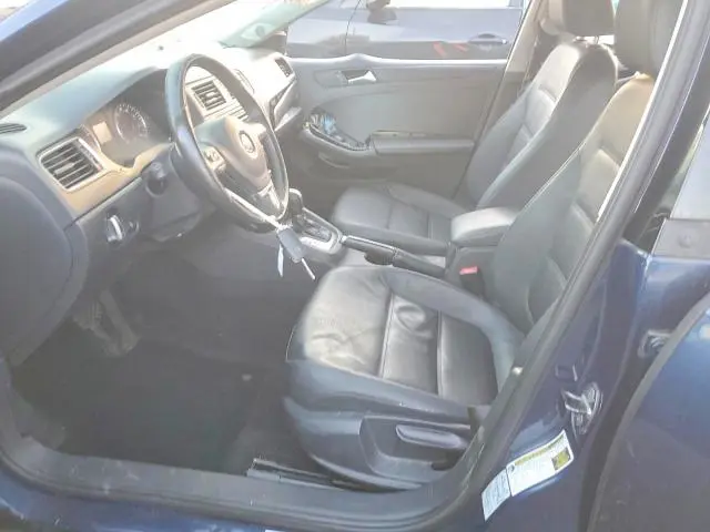 2012 VOLKSWAGEN JETTA   