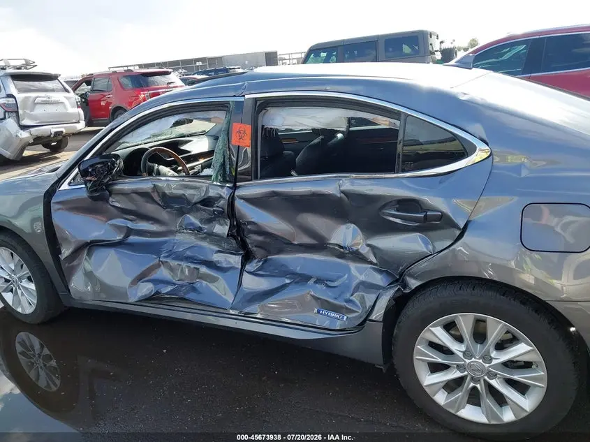 2014 LEXUS ES 300H  