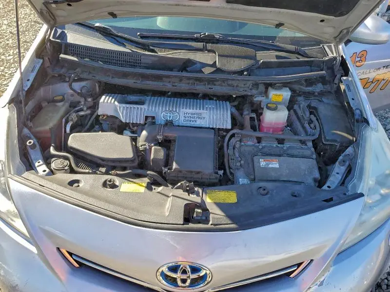 2012 TOYOTA PRIUS V   