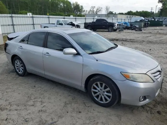 2010 TOYOTA CAMRY SE  