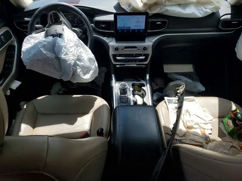 2021 FORD EXPLORER XLT  