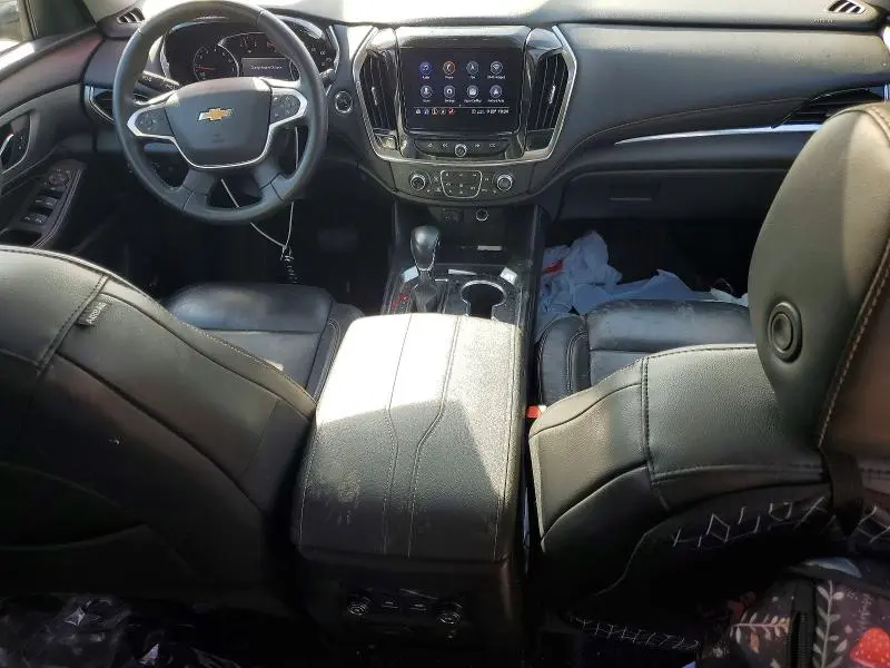 2021 CHEVROLET TRAVERSE LT  