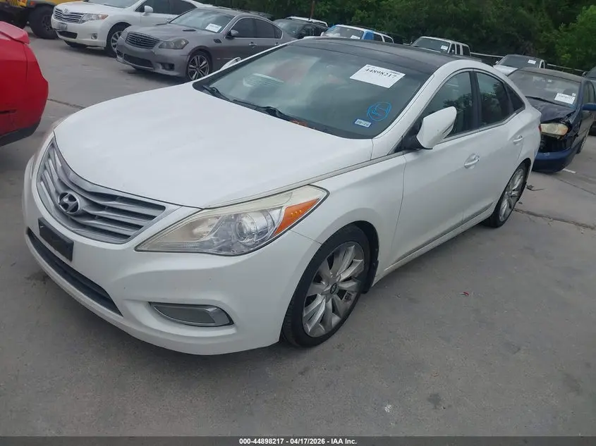 2013 HYUNDAI AZERA  