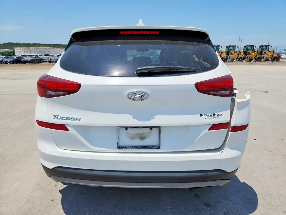 2020 HYUNDAI TUCSON SEL  