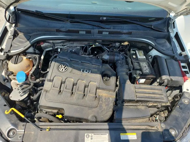 2015 VOLKSWAGEN JETTA TDI  