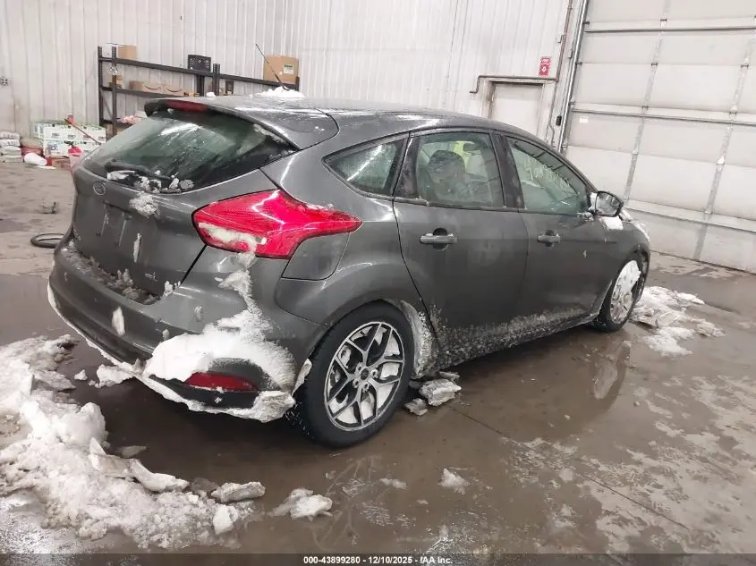 2017 FORD FOCUS SEL