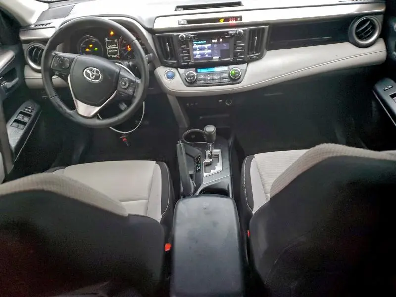 2017 TOYOTA RAV4 HV LE  