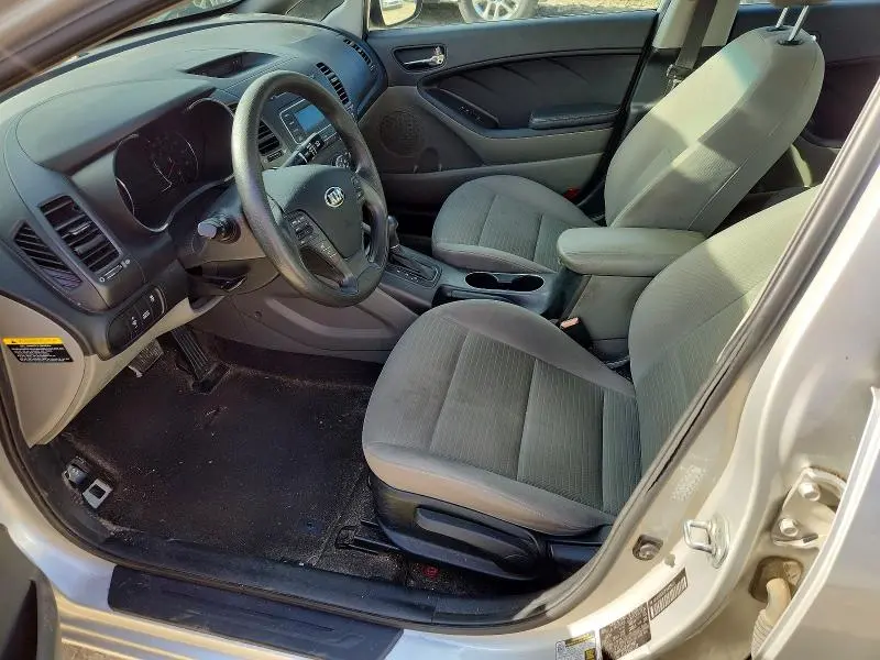 2015 KIA FORTE LX  