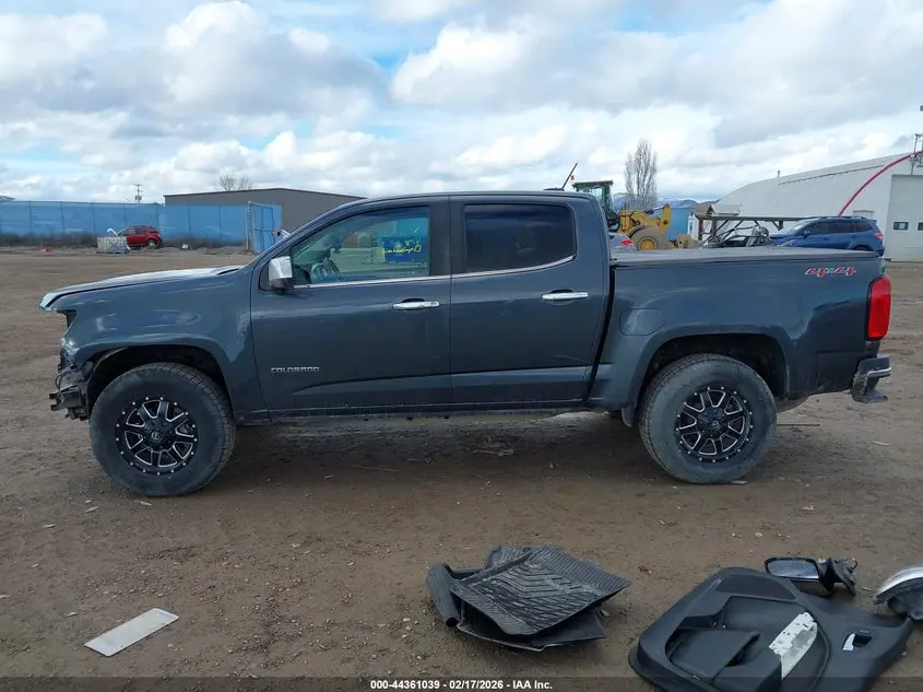 2017 CHEVROLET COLORADO LT