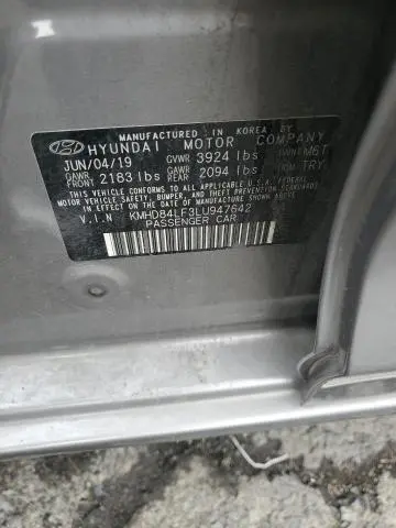 2020 HYUNDAI ELANTRA SEL  