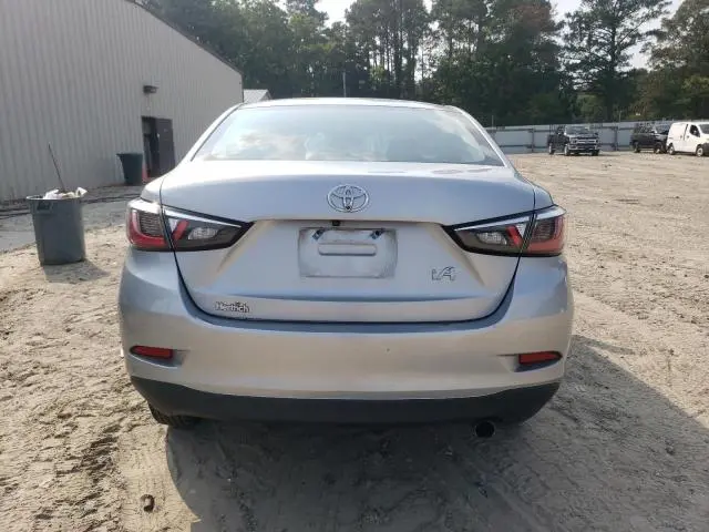 2017 TOYOTA YARIS IA   