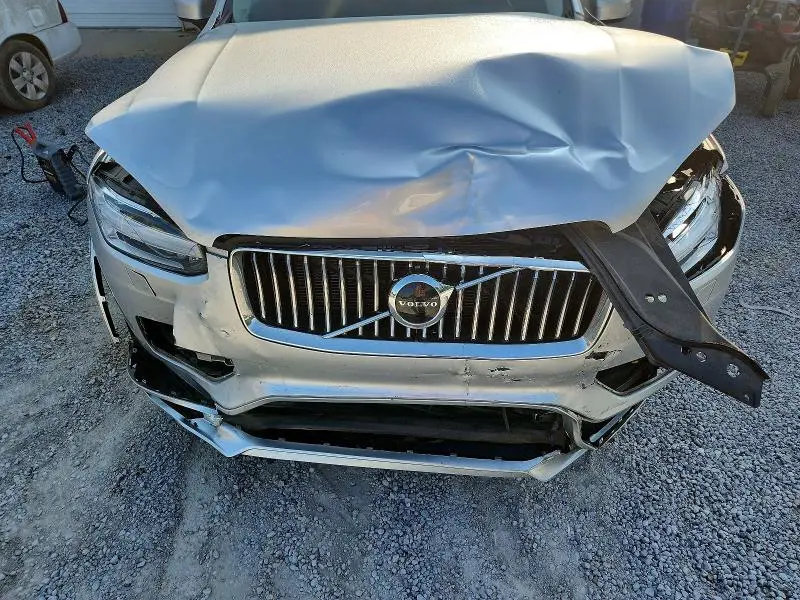 2021 VOLVO XC90 T5 MOMENTUM  