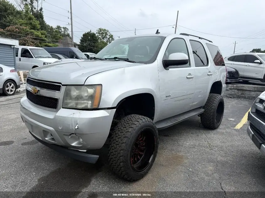 2011 CHEVROLET TAHOE LT
