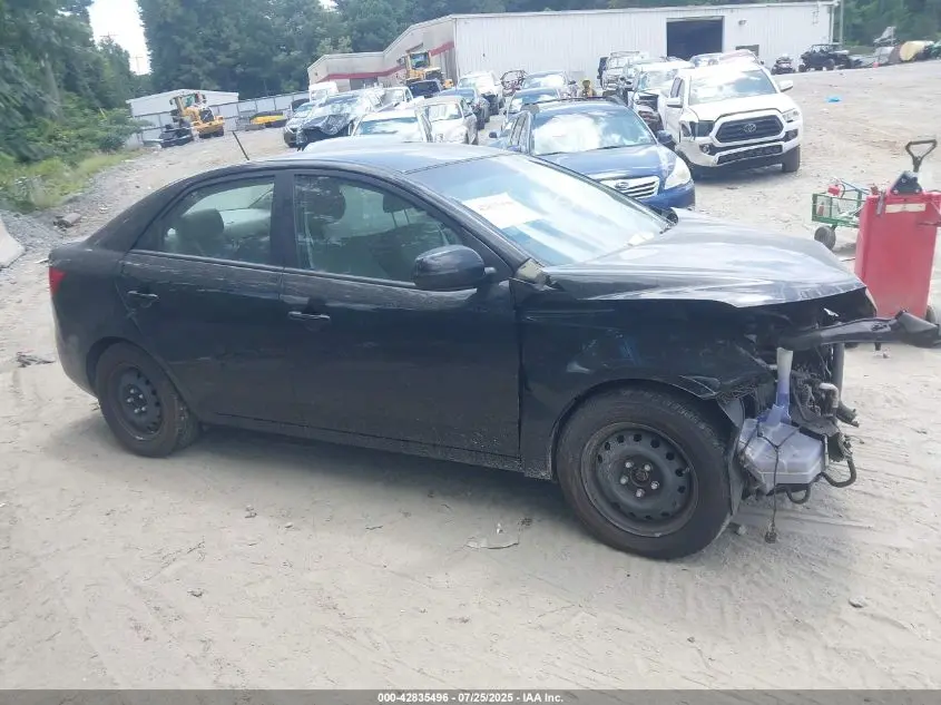 2013 KIA FORTE EX