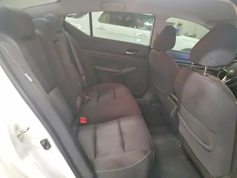 2019 NISSAN ALTIMA S  