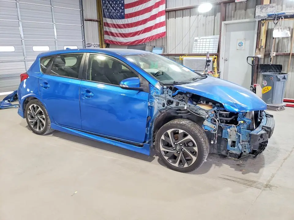 2018 TOYOTA COROLLA IM   