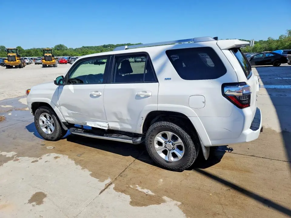 2018 TOYOTA 4RUNNER SR5  
