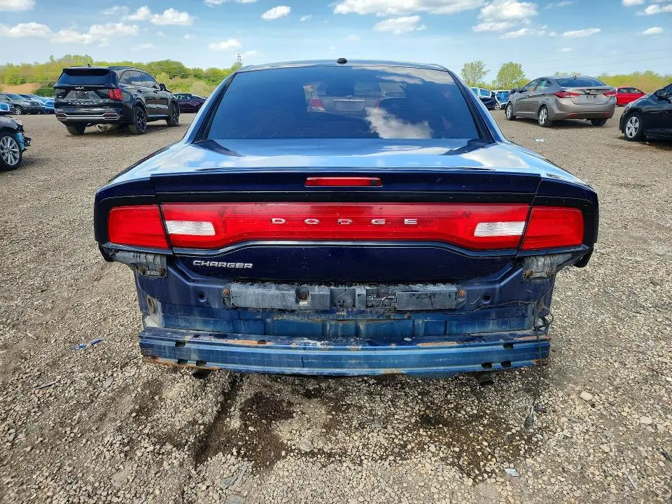 2013 DODGE CHARGER SE  