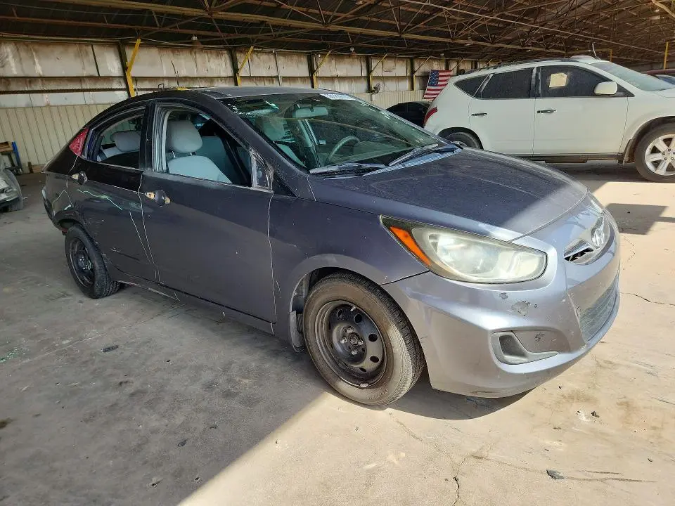 2014 HYUNDAI ACCENT GLS  