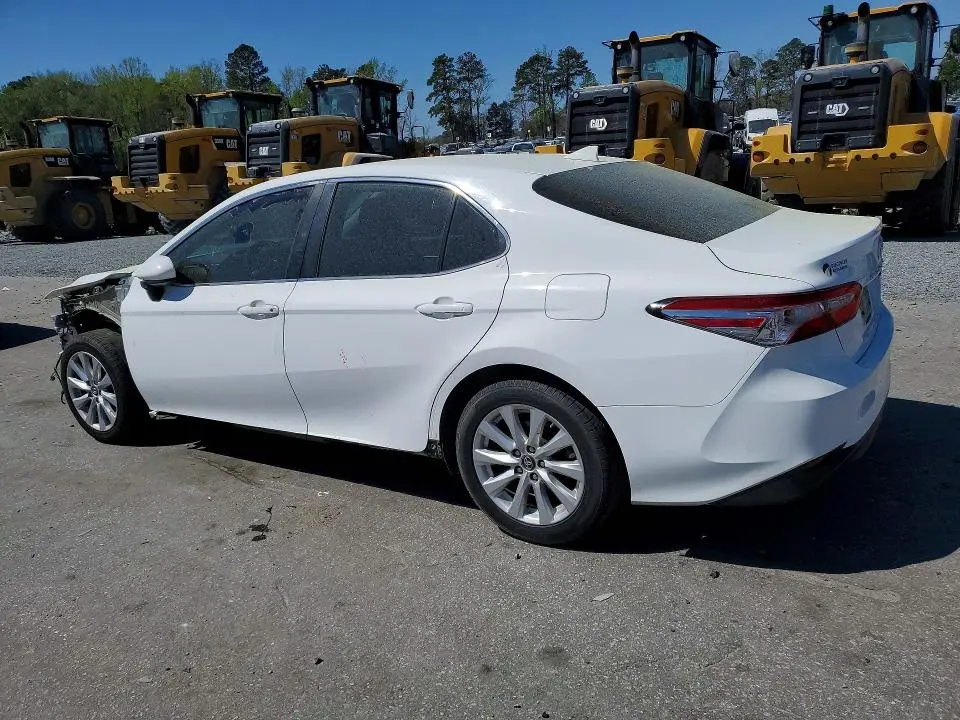 2019 TOYOTA CAMRY LE  