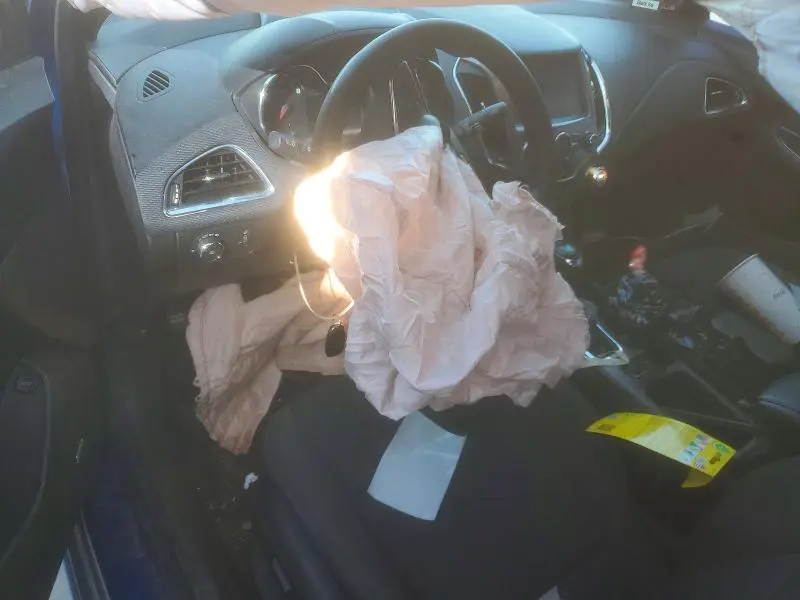 2016 CHEVROLET CRUZE LT  