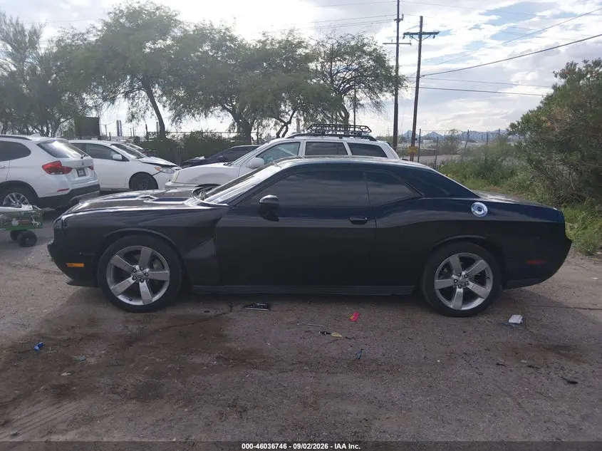 2011 DODGE CHALLENGER  