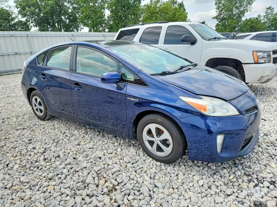 2012 TOYOTA PRIUS THREE  