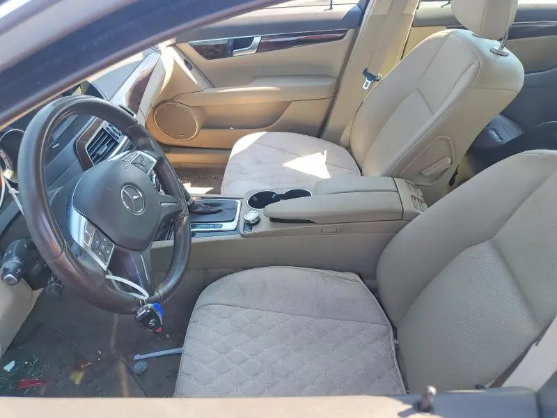 2014 MERCEDES-BENZ C 250  