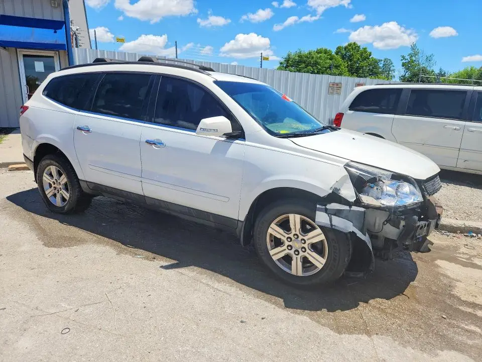 2012 CHEVROLET TRAVERSE LT  