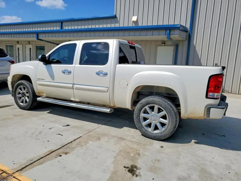2011 GMC SIERRA K1500 DENALI  