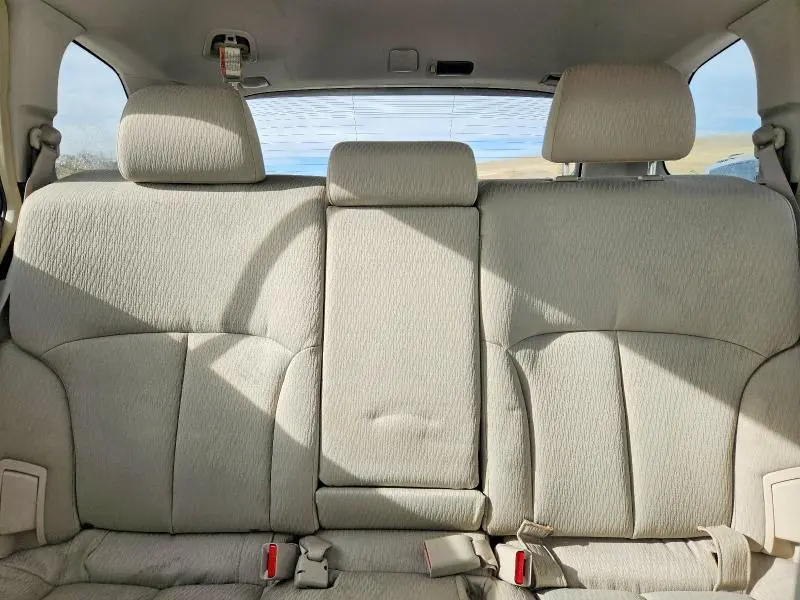 2011 SUBARU OUTBACK 2.5I PREMIUM  