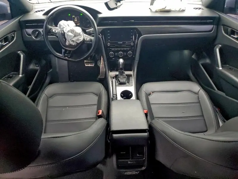 2021 VOLKSWAGEN PASSAT R-LINE  